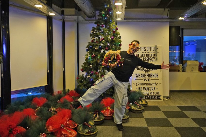 As we count down to the New Year, we came together once again at our office for the second editi (7).jpg