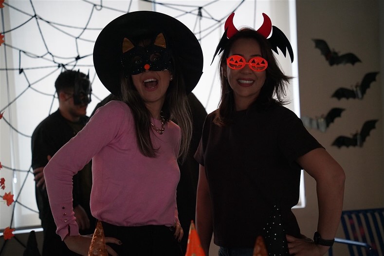 Halloween at AVS Global – Istanbul Office 🎃Once again, our Istanbul offices came alive with Hal (1).jpg