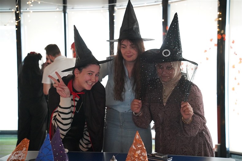 Halloween at AVS Global – Istanbul Office 🎃Once again, our Istanbul offices came alive with Hal (8).jpg