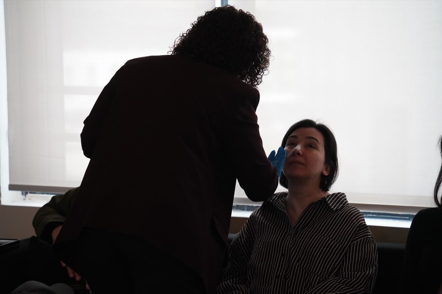 ✨ Today, we had a wonderful and engaging day at our AVS office with the @cosmedcosmeceuticals co.jpg